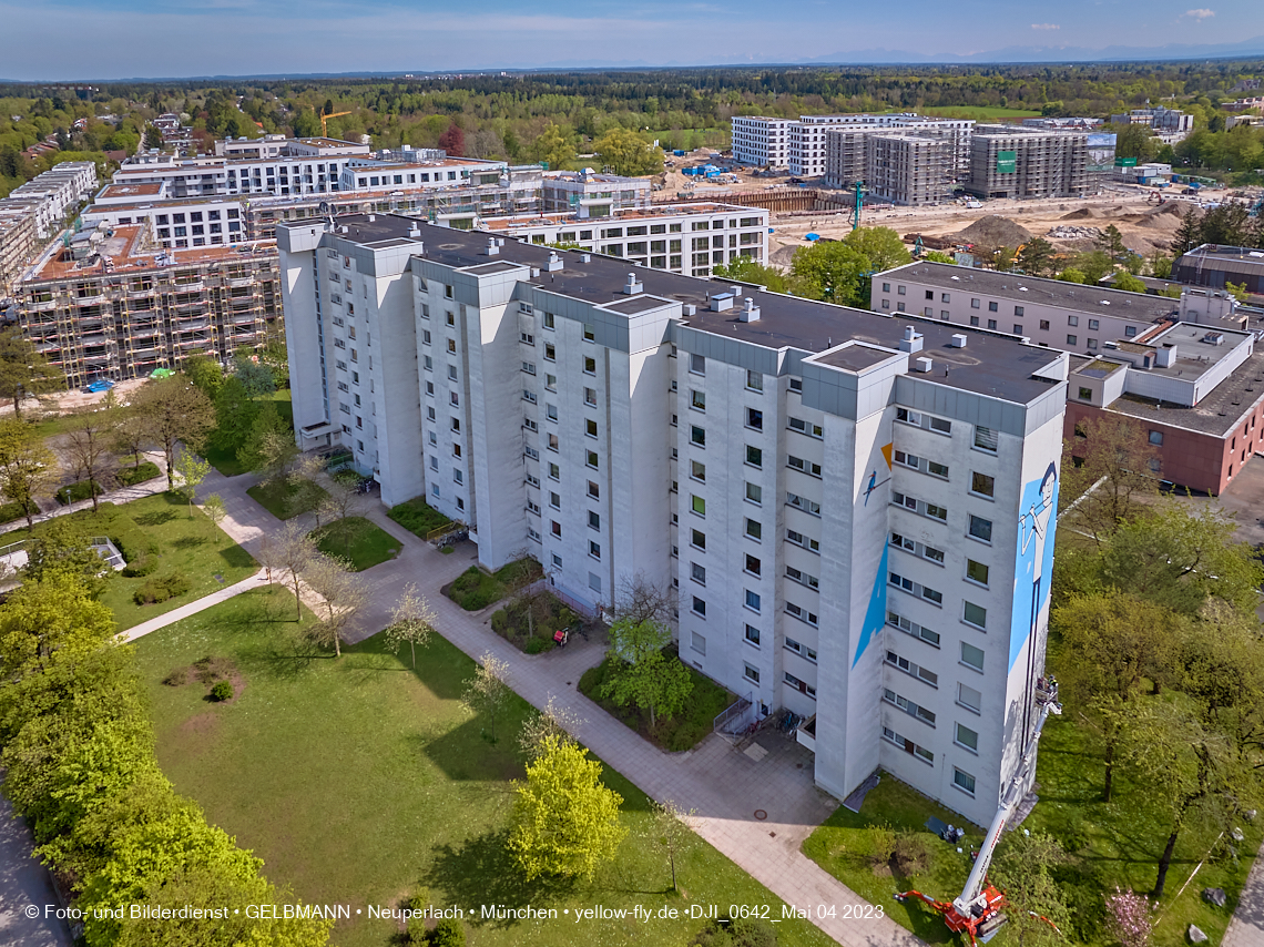 04.05.2023 - Graffiti am Karl-Marx-Ring 75 in Neuperlach